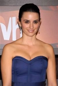 Vicky Christina Barcelonaဇာတ္ကားၿဖင့္ဇာတ္ပ�ု့မင္ူသမီးဆုလ်ာထားခံရသူပယ္နီလ�ုပီခရုဇ္