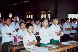 အစမ္းသပ္ခံပညာေရး၏ေက်ာင္းသားမ်ား