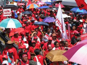 အဘီဆစ္ကို ၿဖဳတ္ခ်ရန္ၾကိဳးပမ္းေနသူမ်ား