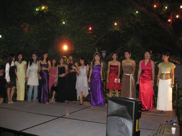 တက္ေရာက္လာၾကသည္လူငယ့္သရုပ္ေဆာင္မ်ား