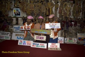 ႏိုင္ငံေရးႏွင့္ပတ္သက္သည့္အႏူပညာရွင္မ်ားကို ႏွစ္၁၅၀ ၿပည့္ပြဲတြင္ မပါ၀င္ရဟု အာဏာပိုင္ တို ့တားၿမစ္ထား (Mustaches Brothers Ban to performs in 150 years anniversary of Mandalay Ex Second  capital of Burma