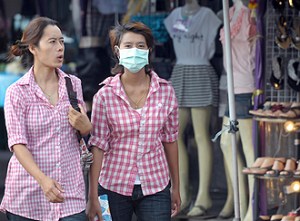 A(H1N1) ေရာဂါေၾကာင့္ ဘန္ေကာက္ၿမိဳ ့ေတာ္ၾကီးလည္းစိုးရိမ္စိတ္မ်ားအျပည့္ျဖင့္
