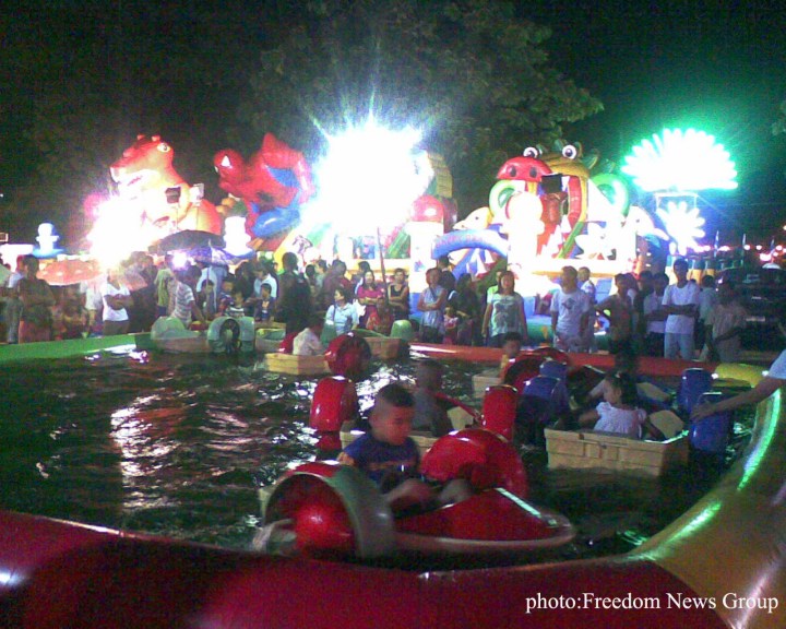 ခ်င္းမိုင္တြင္ က်င္းပေနသည့္ ထိုင္းဘုရင္၏ ၾကင္ယာေတာ္ မိဖုရားႀကီး သီရိေခာ္ ၏ ၇၇ ႏွစ္ျပည့္ေမြးေန ့