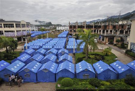 ႏွစ္ႏွစ္ဆယ္ၾကာ ရပ္နားခဲ့သည့္ ကိုးကန္ ့အပစ္ရပ္ အဖြဲ ့ႏွင့္ ျပန္လည္စတင္ေနသည့္ အတြက္ေၾကာင့္ တရုတ္ႏိုင္ငံဘက္ျခမ္းဘက္သို ့ေရာက္ရွိလာသည့္ ျမန္မာ တိုင္းရင္းသား ဒုကၡသည္ေပါင္းမွာ သံုးေသာင္းေက်ာ္ၿပီ ဟု ကုလ ဒုကၡသည္မ်ားဆိုင္ရာ မဟာမင္းႀကီး ရံုးကသတင္းထုတ္ျပန္သည္ ဓာတ္ပံု - ရိုက္တာ