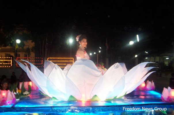 မဲေဆာက္လြိဳင္ကထုန္ မီးေမွ်ာပြဲ