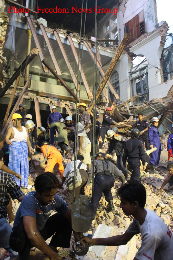 လက္ျဖင့္ ေဆာင္ရြက္ျခင္းသည္ စက္ျဖင့္ ေဆာင္ရြက္ျခင္းထက္ ထိေရာက္သည္